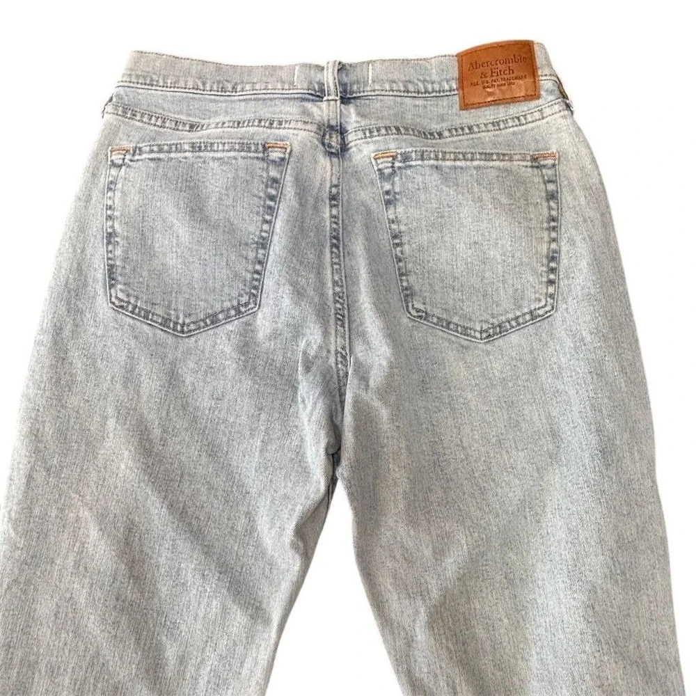 Abercrombie & Fitch Men's‎ Athletic Straight Jeans Blue Size 31x32